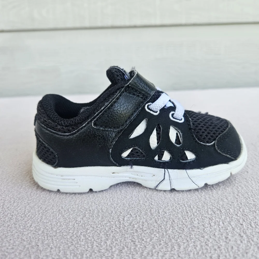 Nike Fusion Run 2 Athletic Sneaker Toddler SZ 7C Black Hook & Loop 599803-008